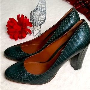EUC Hunter green RL heels